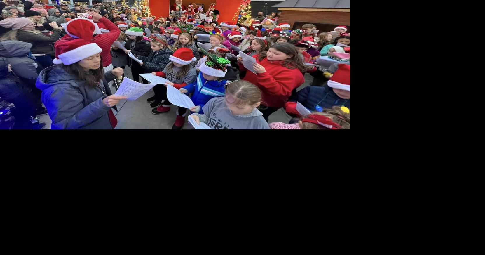 Annual lights make Spring Lake sparkle for the holidays | Local News ...