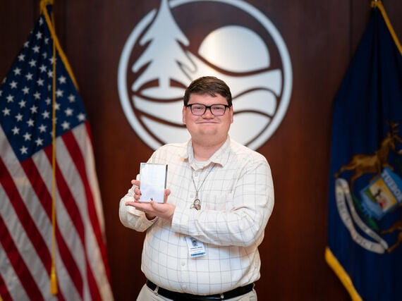 Ottawa County recognizes employee for exemplary customer service