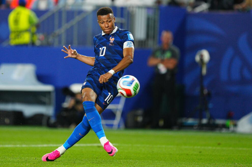 Messi and Mbappé roaring through World Cup with dazzling display