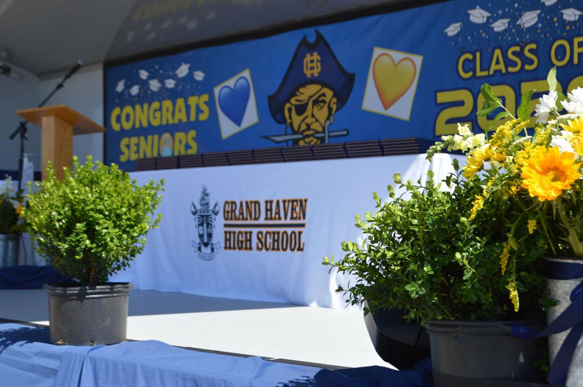 Grand Haven High School seniors celebrate graduation Multimedia