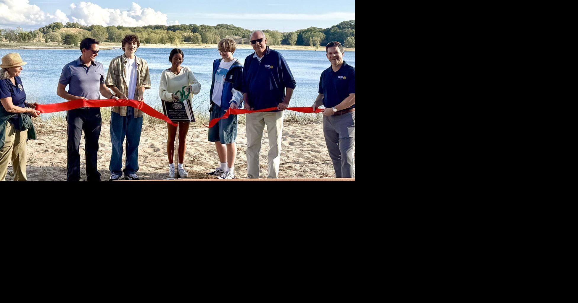 Local Rotary Clubs donate overlook benches to Ottawa Sands | Charities ...