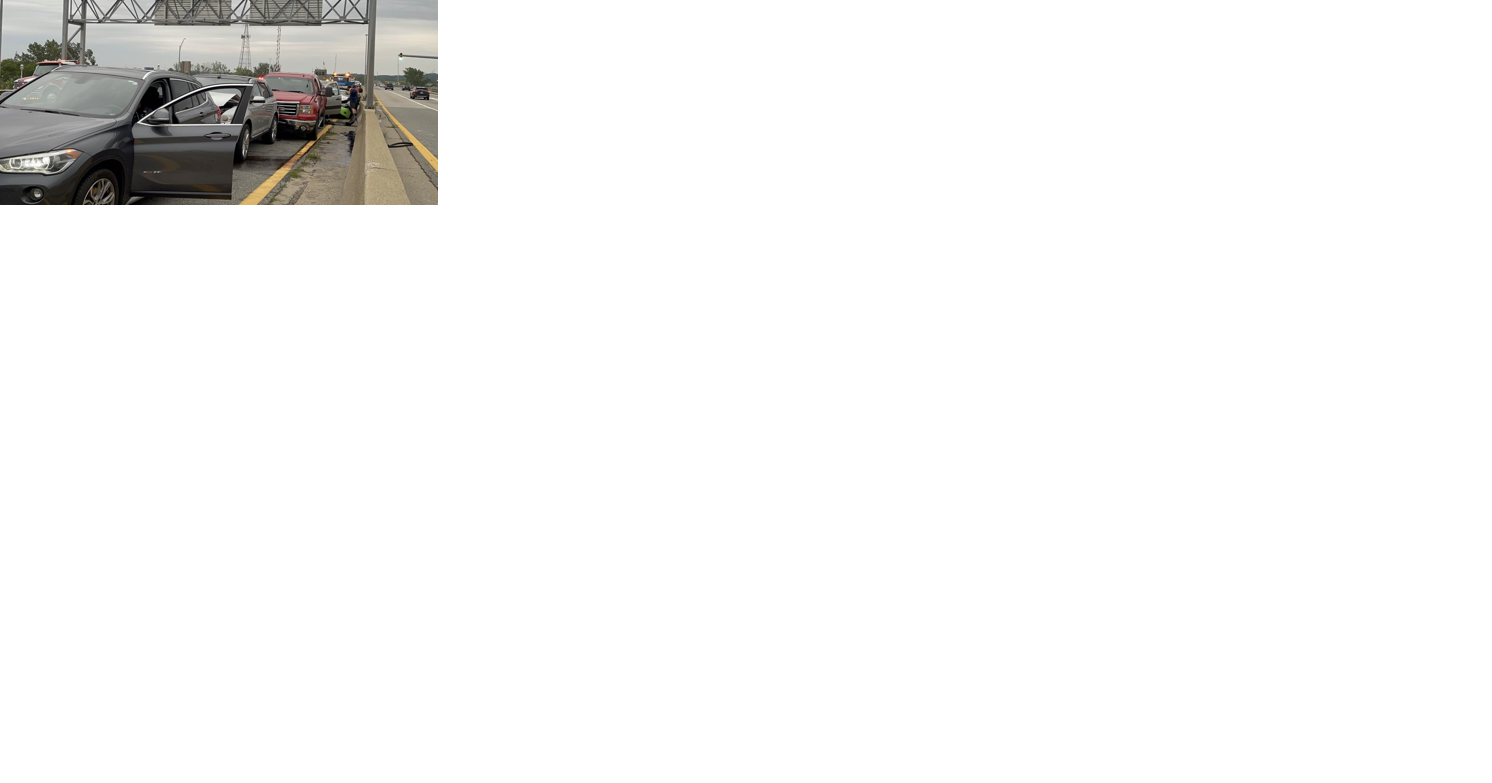 Northbound US-31 open over drawbridge after morning crash - Vimarsana News