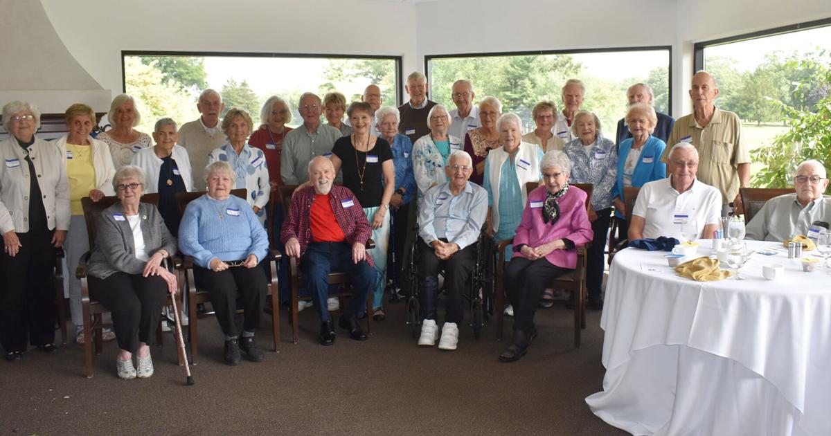 Ghhs Class Tree GHHS Class of '53 gathers for 70th reunion | Education ...