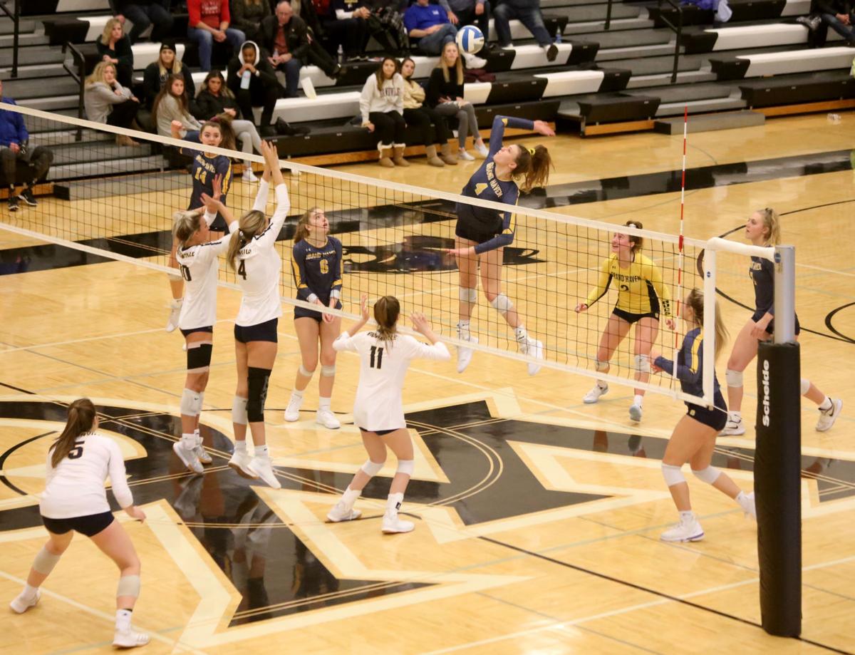 Grand Haven Volleyball Stopped By Hudsonville In Regional Semis