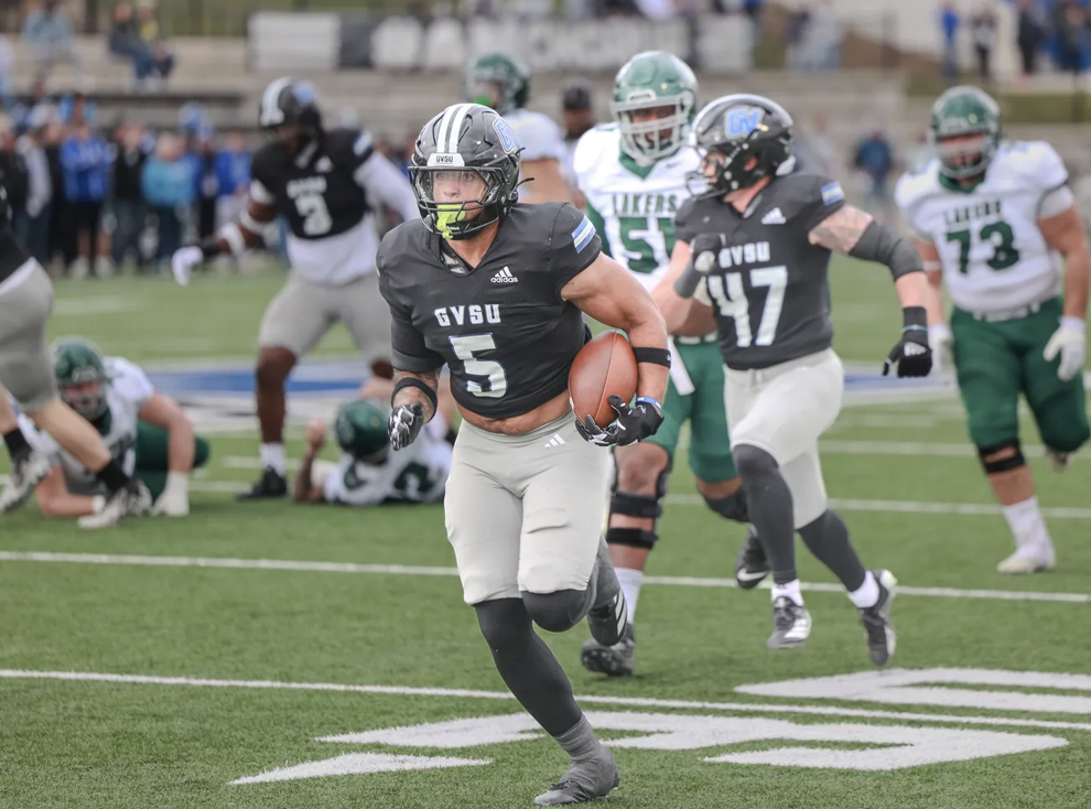 GVSU football misses playoffs for first time since 2019