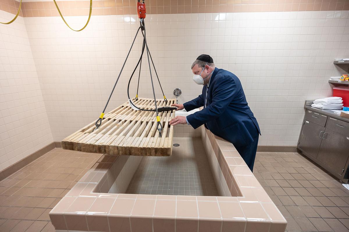 Why Jewish volunteers are washing bodies in a pandemic Faith