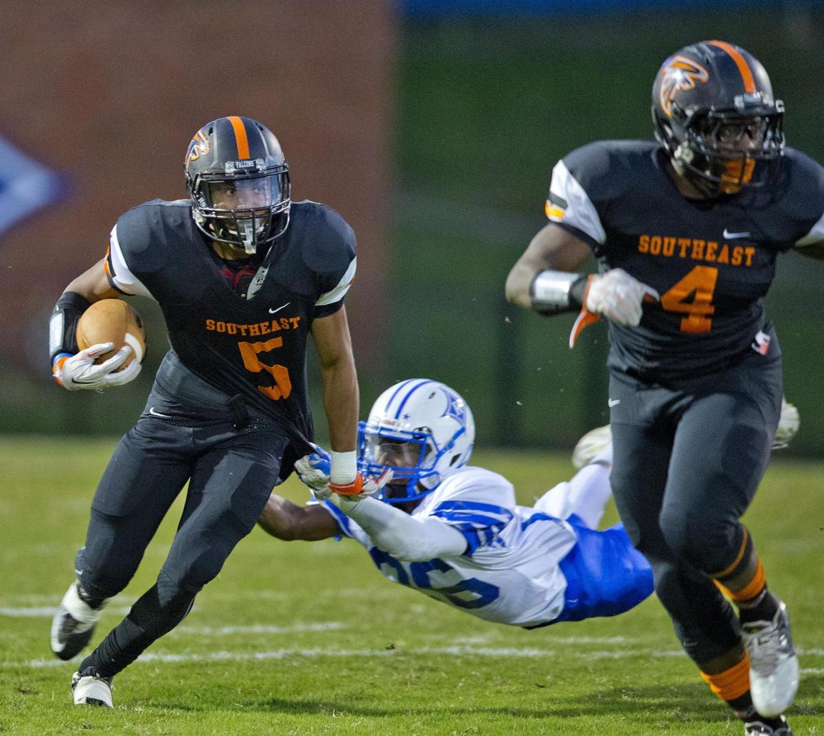 High School Football: Southeast vs Ragsdale | Gallery | greensboro.com