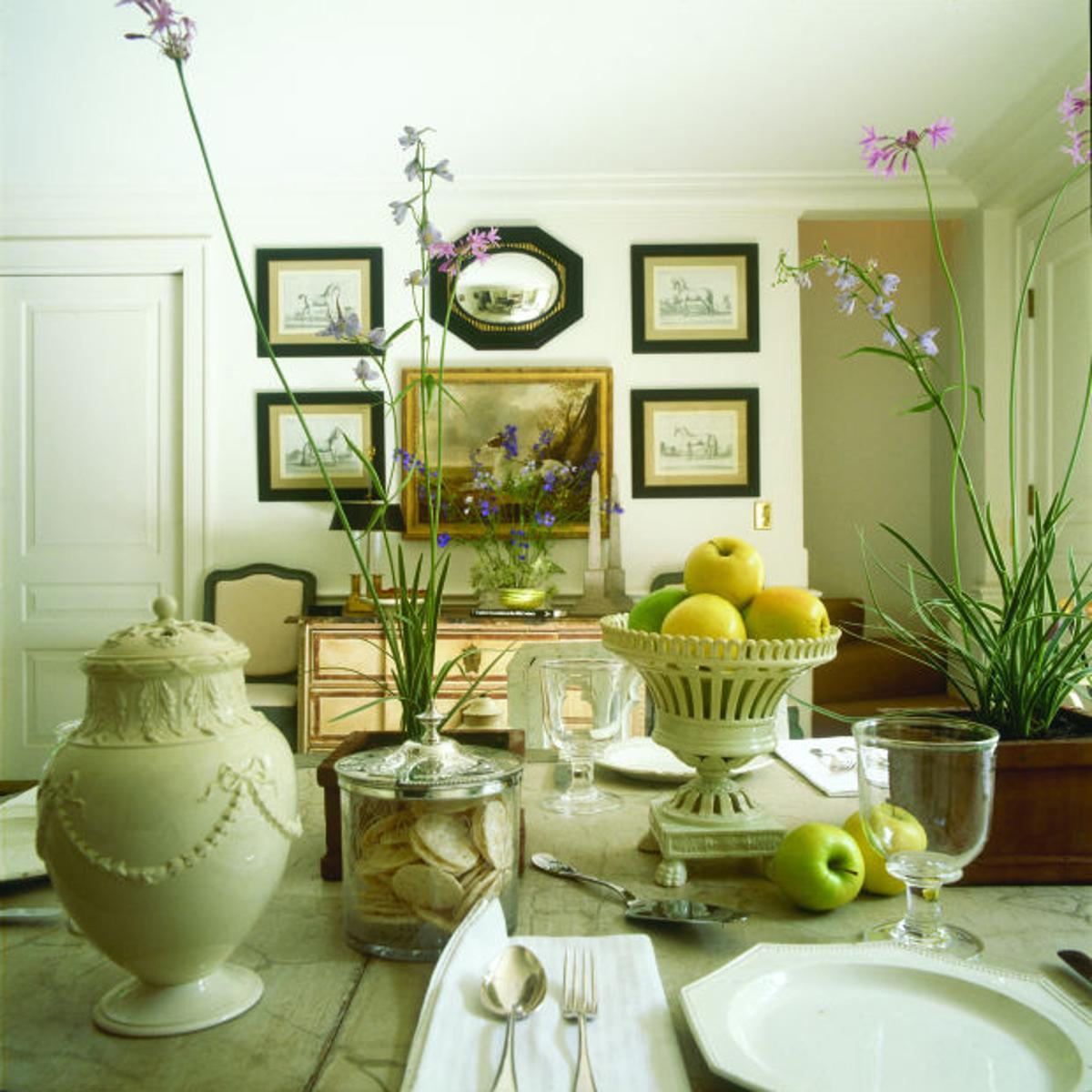 Go Hang Here S How To Do It Right Greensboro Com