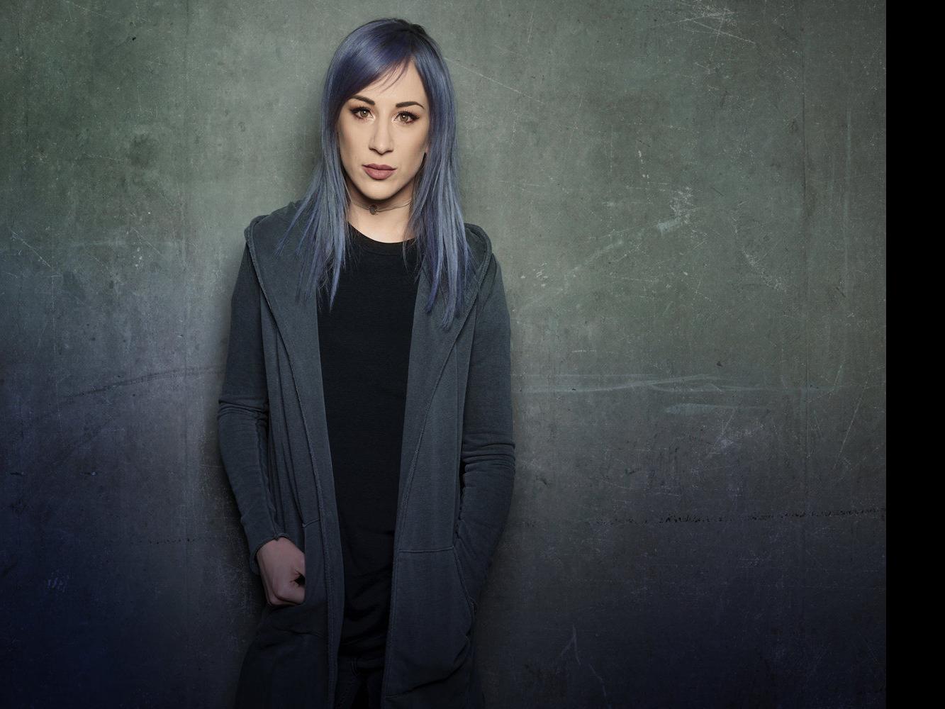 Skillet Drummer Jen Ledger Moves To Her Own Beat At Winter Jam