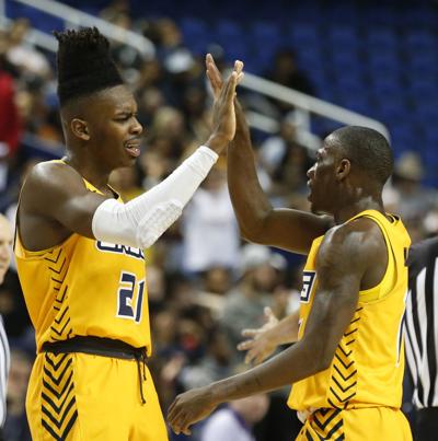 College Basketball Uncg At Chattanooga Sports Greensboro Com