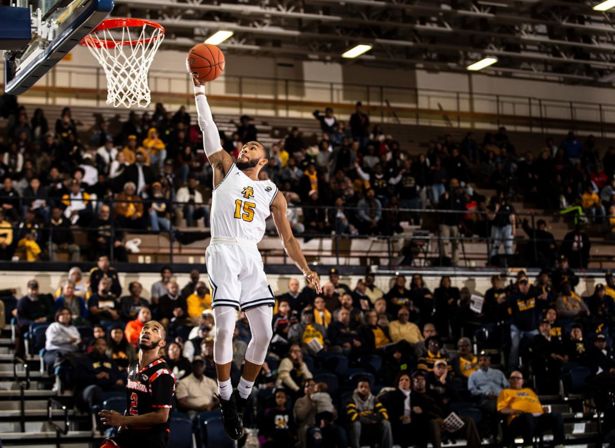 A T Shows Off Grit And Defense To Win Ugly Against Savannah