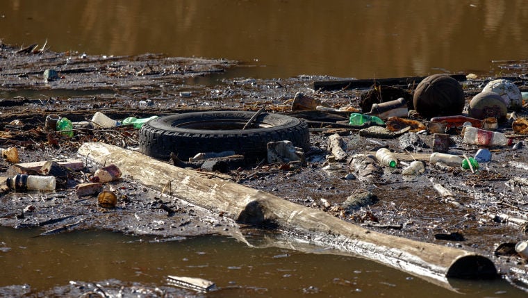 Lake trash returns to Archdale culvert