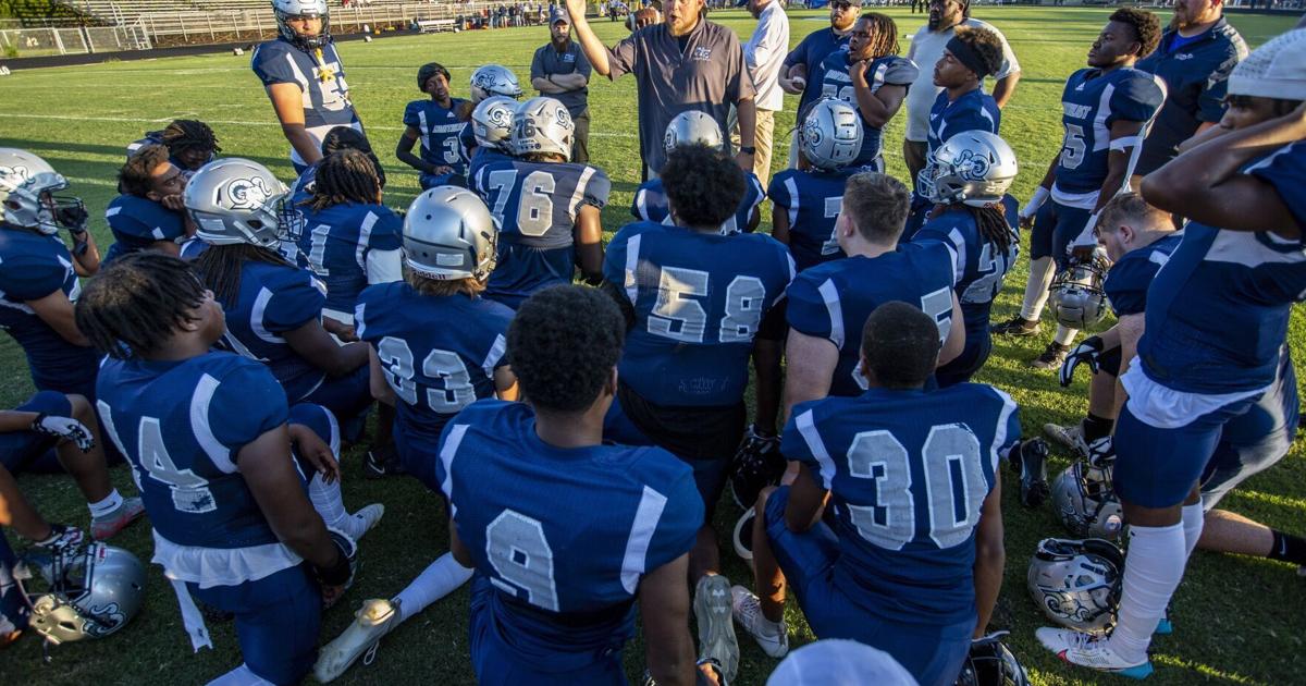 Northeast Guilford has first football playoff in four years