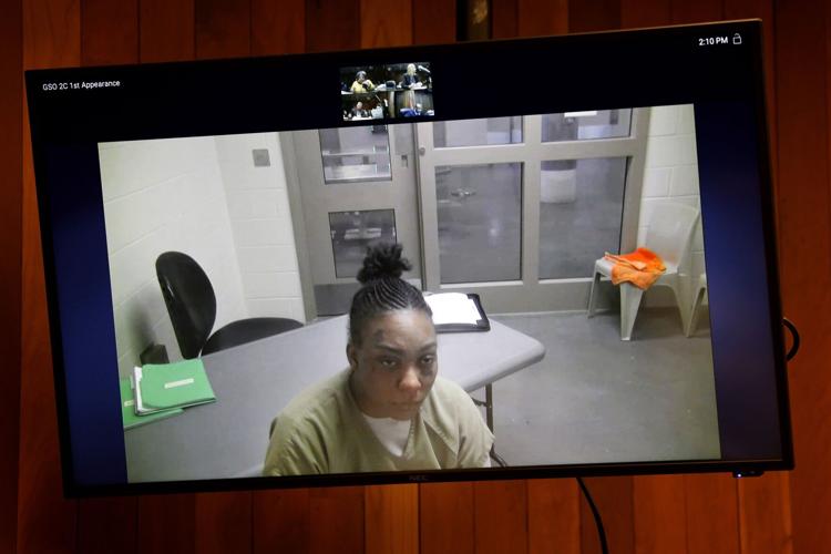 Judge ups Sturdivant #39 s bail to $1M during first court appearance