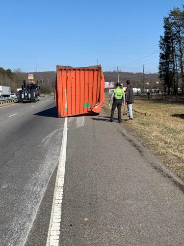 US 220 Crash 4.jpg
