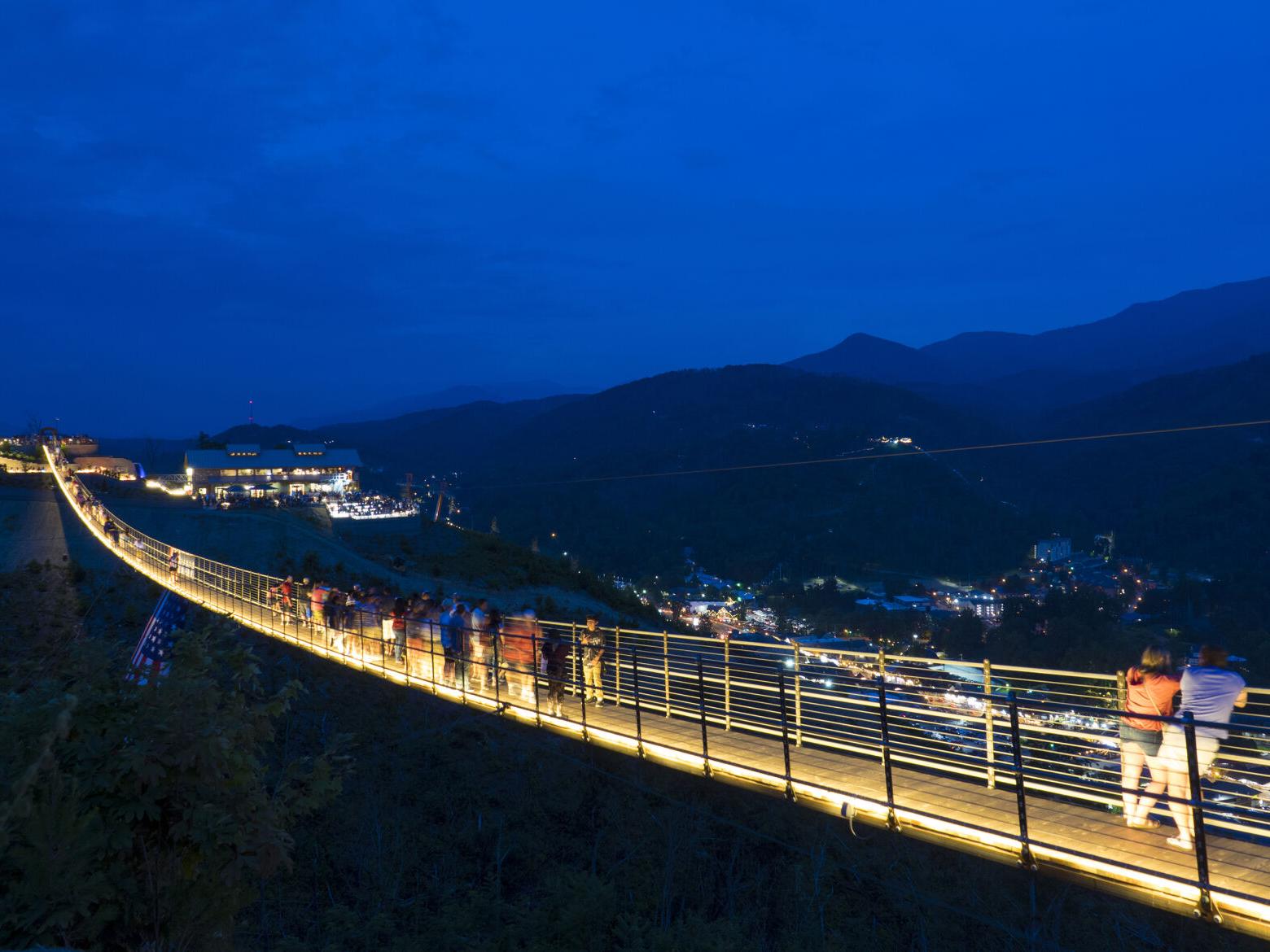 Gatlinburg Skybridge Nation S Longest Pedestrian Suspension Bridge Travel Greensboro Com
