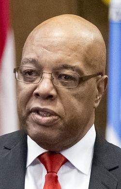 Clarence Henderson