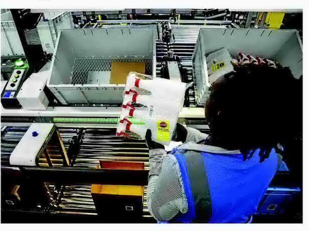 Walmart caps staff's use of AI tool