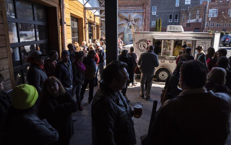 Food truck owner uses lobster rolls to break into WinstonSalem market