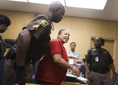 Detroit mom yells during custody trial that she killed 2 of her kids ...