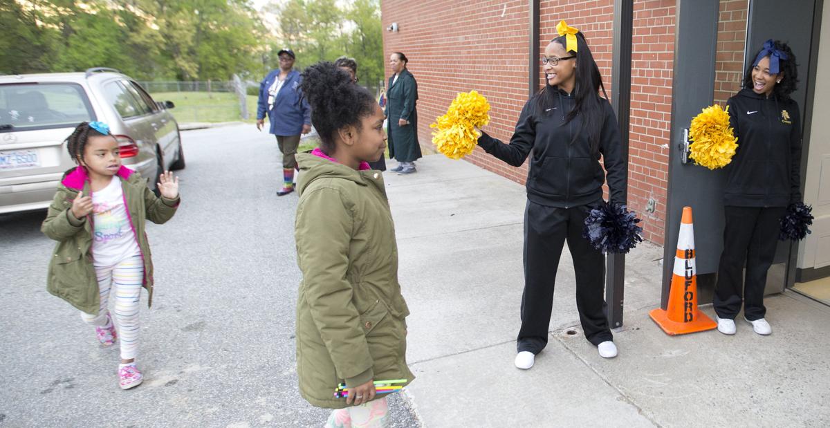 Peeler students start school at Bluford