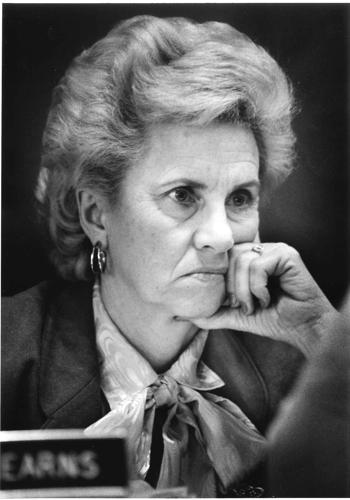 Kearns at 1990 meeting.jpg