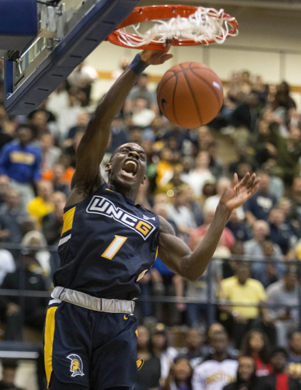 Basketball Greensboro College At Uncg College Greensboro Com