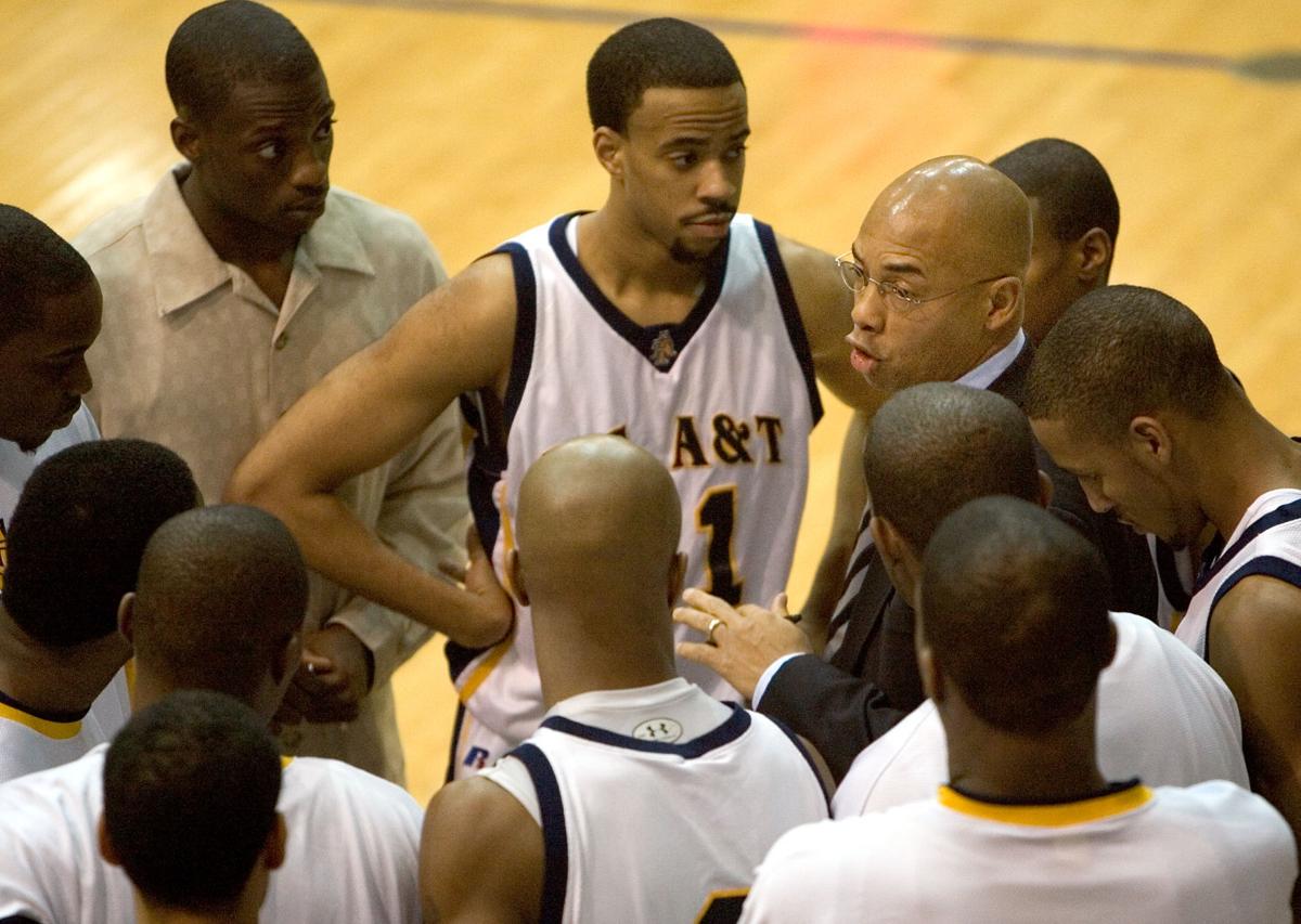 Eaves A T Big Enough To Contend Basketball Greensboro Com