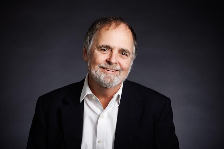 Dimon Kendrick-Holmes Headshot