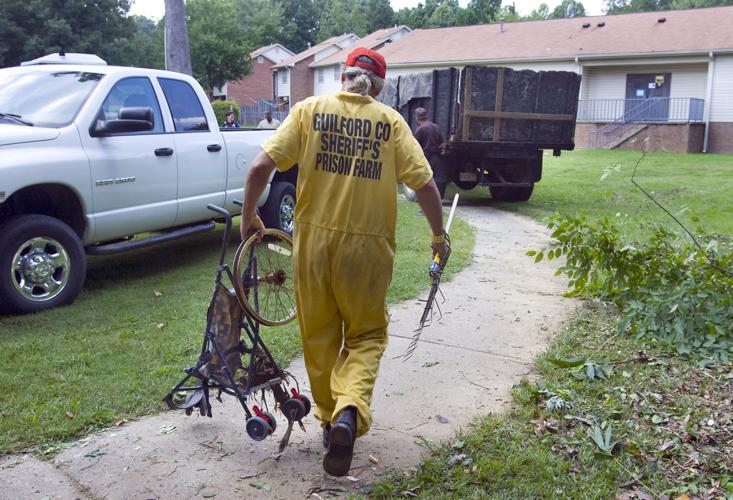 cleanup_082509_carry_sh2008