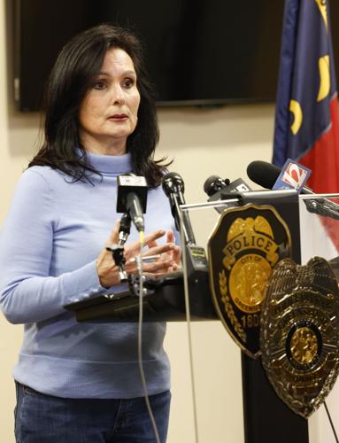 Mayor Vaughan at press conference on Sgt. Nix