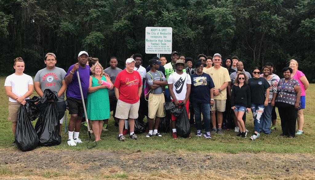 Ann Fish Volunteer Cleanup Effort Starts At Four Schools Will Expand Latest News Greensboro Com