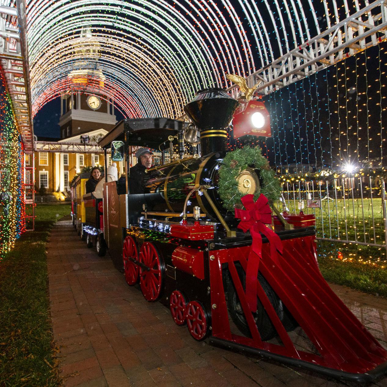 High Point University Community Christmas 2021 Want To See High Point University S Christmas Decorations Now S Your Chance Education Greensboro Com High Point University Community Christmas 2021 Want To See High Point University S Christmas Decorations Now S Your Chance Education Greensboro Com