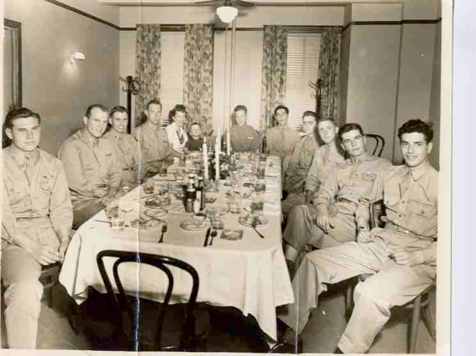 Thetford_JOHN LOY'S CREW - SUMMER 1944 (2).png