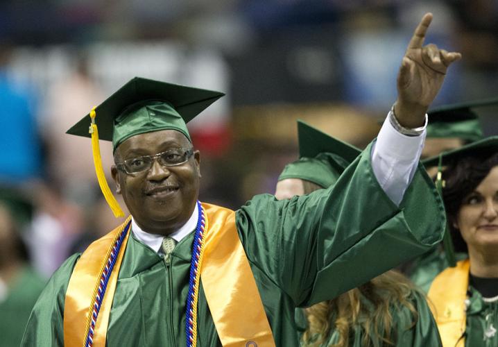 Fred Pegues GTCC commencement 2017