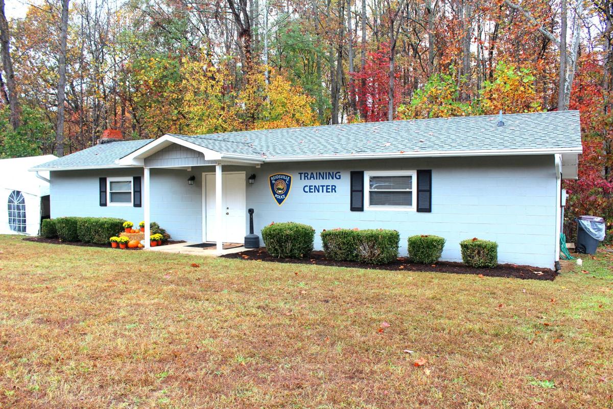 Reidsville police present newly renovated training facility News