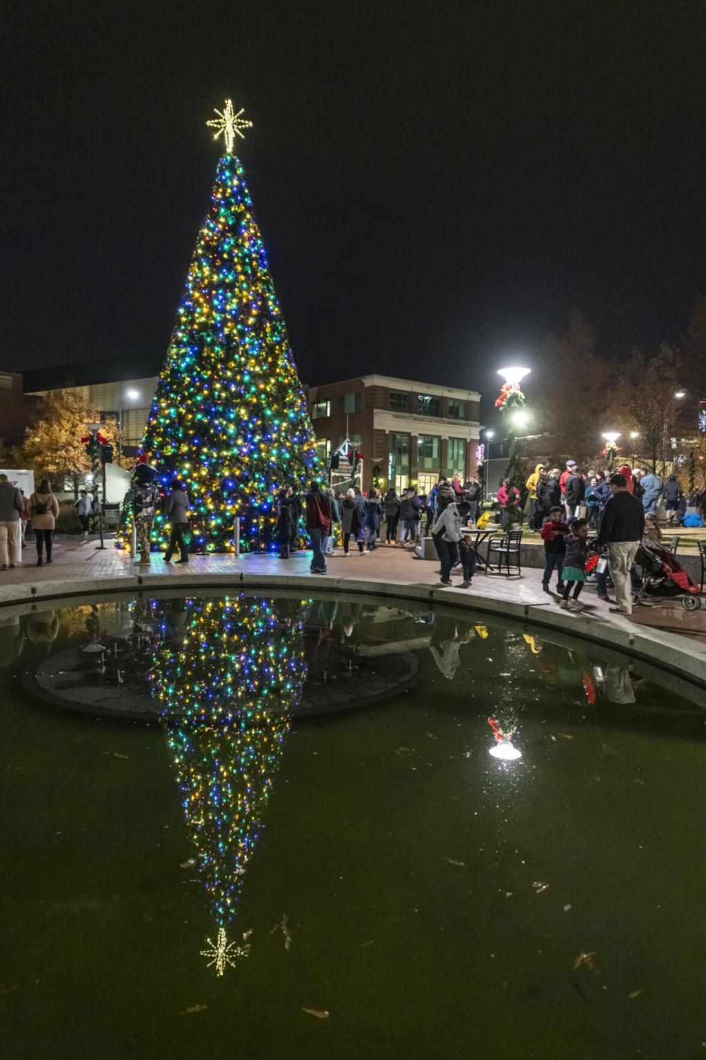 Bolinbrok Promenade Christmas Tree Lighting 2022 Holiday Season Brings New Celebrations To Downtown Greensboro | Local |  Greensboro.com