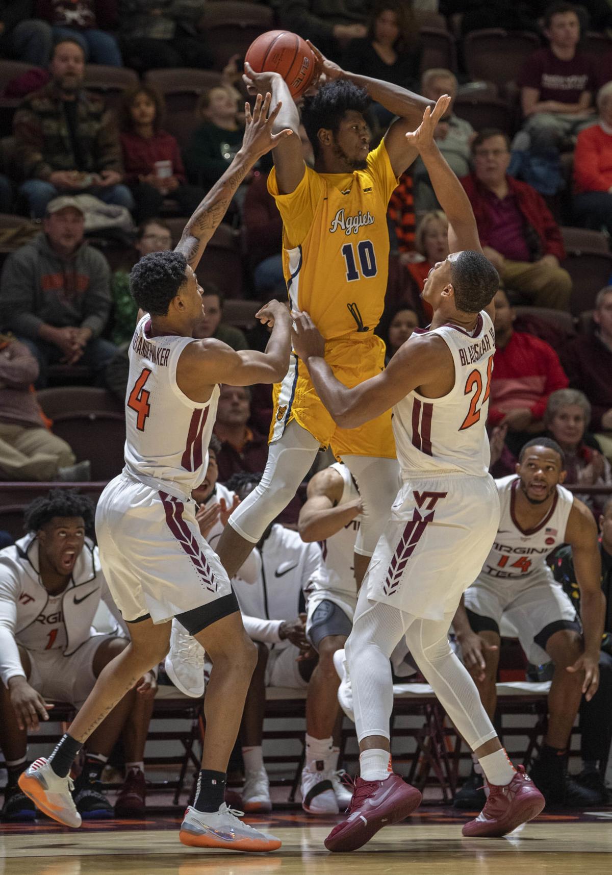 N C A T Could Take First Place In Meac With Win Over Norfolk State Ncat Greensboro Com