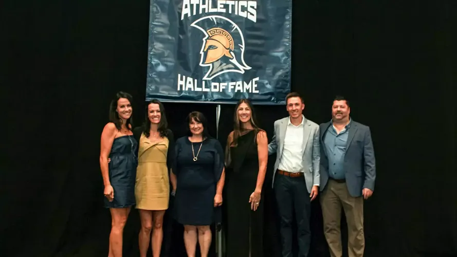 UNCG Inducts Athletic Hall of Fame Class