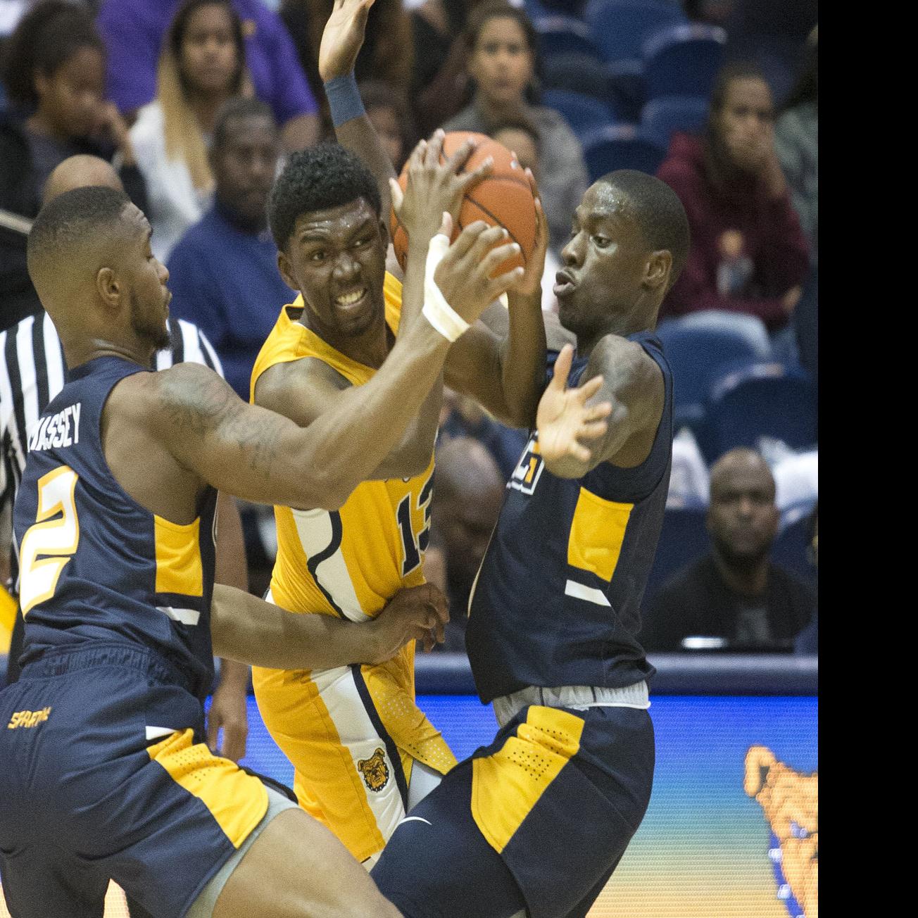 Family Affair A T At Uncg Basketball Opener Features Langleys On