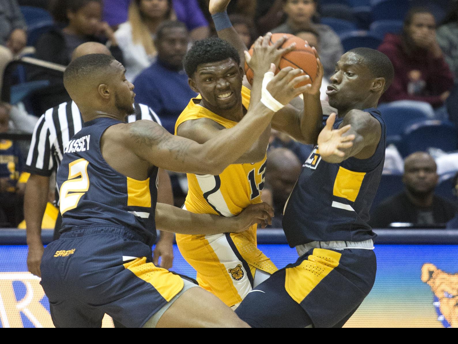 Family Affair A T At Uncg Basketball Opener Features Langleys On
