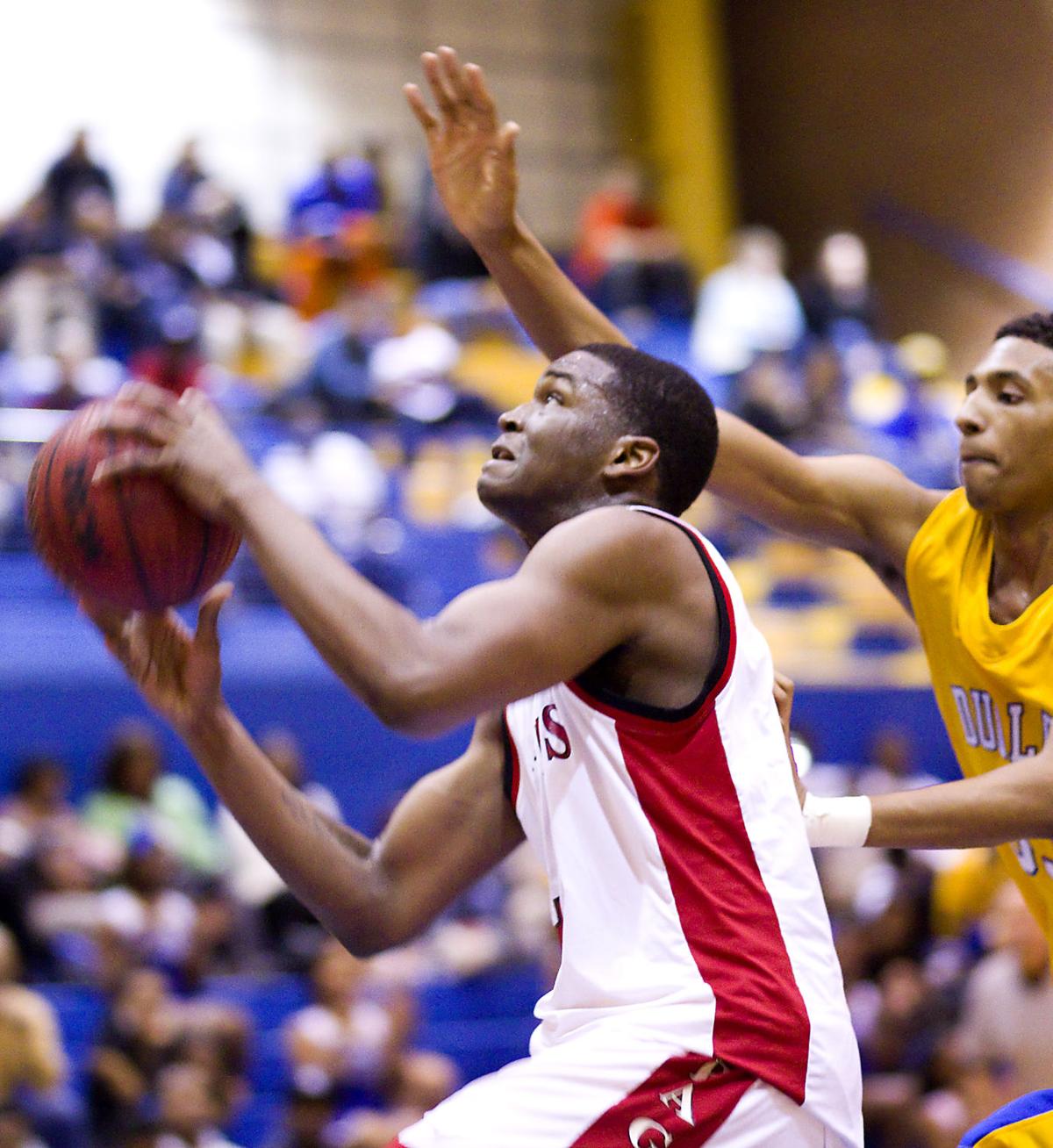 Page Does It Again Pirates Beat Dudley In Metro 4 A Basketball