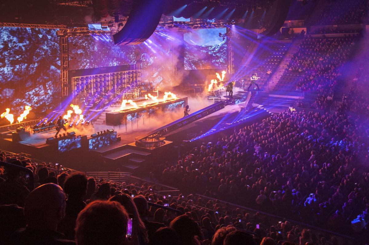 Trans Siberian Orchestra Brings Back Fan Favorite The Ghosts Of Christmas Eve Entertainment Greensboro Com