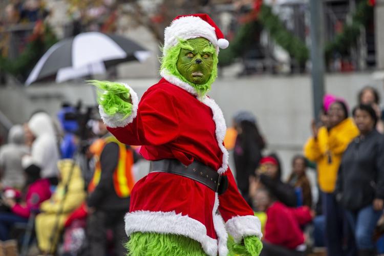 Gray sky doesn't dampen Greensboro's holiday parade