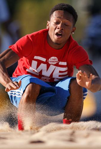 03_jw_hstrack andrews 051014__N5V0298.jpg