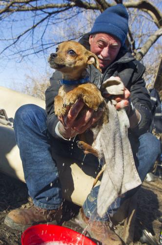 Homeless prepare for bitter cold 