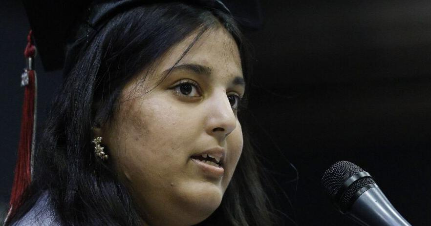 Dishita Agarwal named presidential scholars - Vimarsana News
