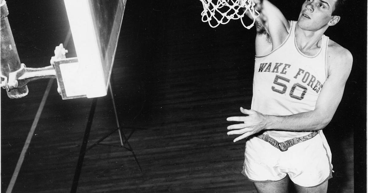 Len Chappell remembered as soft-spoken giant, great teammate at Wake Fores