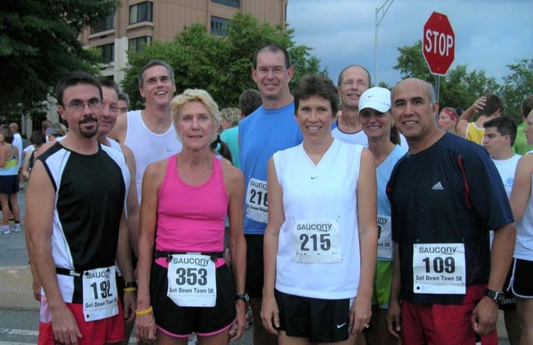 runners042817blueliners.jpg