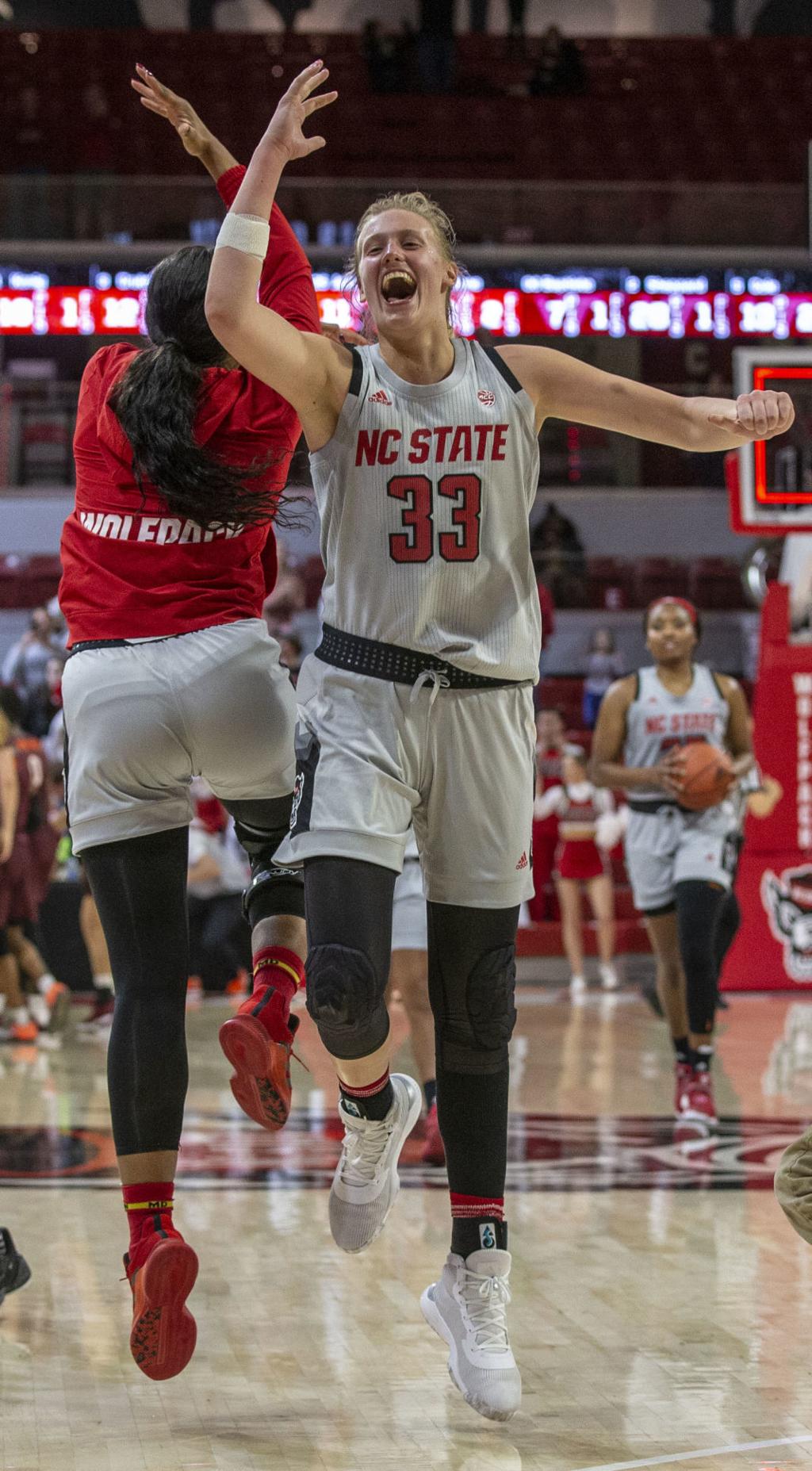 N C State S Elissa Cunane Enjoys Home Court Advantage Accxtra